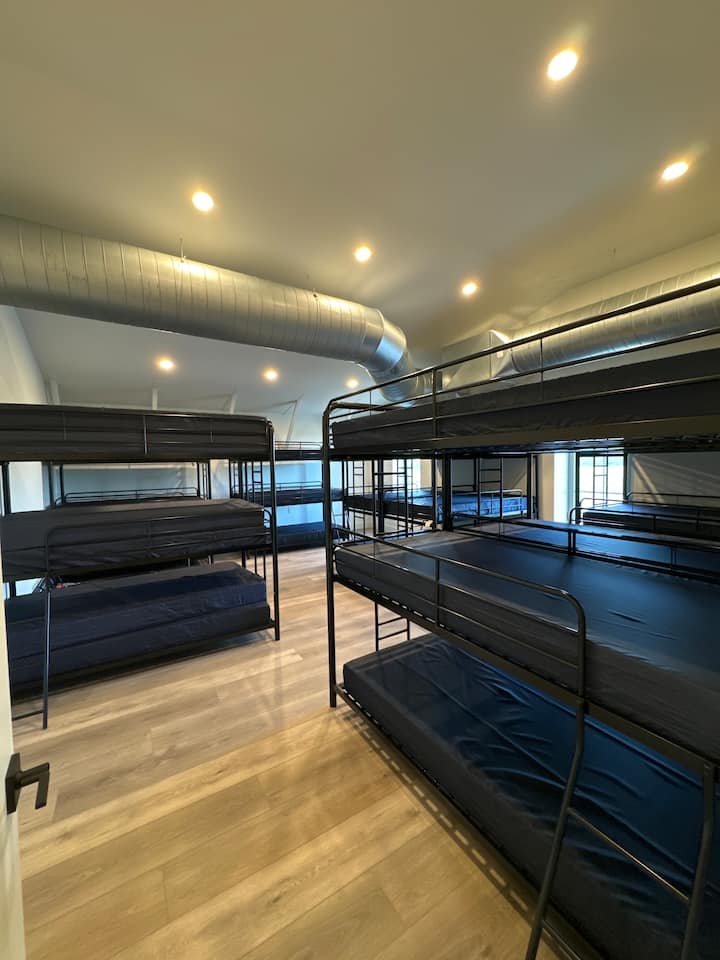 Bedroom 12