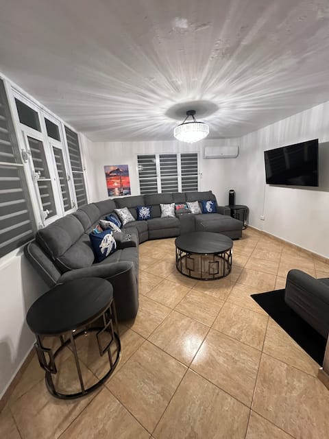 Top performing Airbnb: Juanito’s Crash Pad 4 Bedrooms w/ Private Pool in Aguadilla