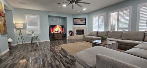 Modern house! Big family room!
