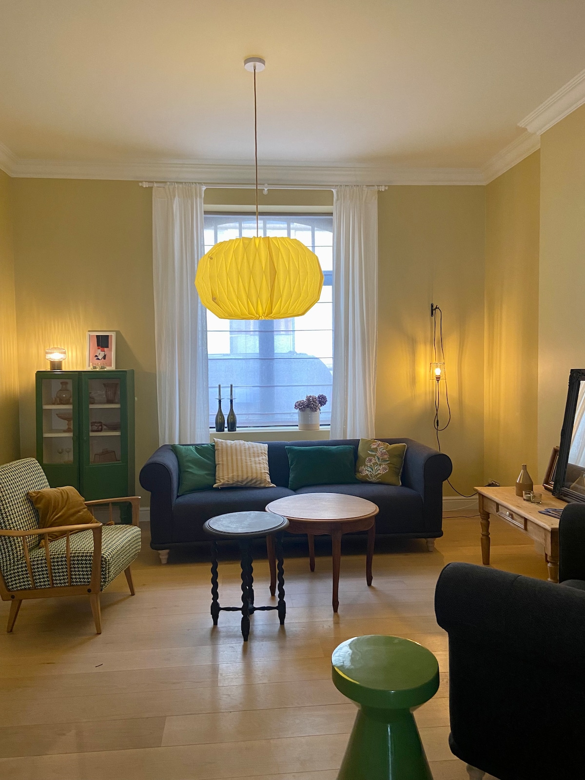 Popular Airbnb listing: Red Bike Urban Inn in Namur