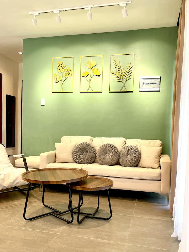 Hakuna kiyoyozi; kuna feni 2 za kusimama 