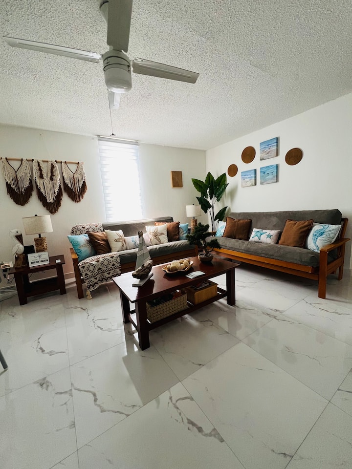 1bdr Apt Steps From The Beach! - Luquillo