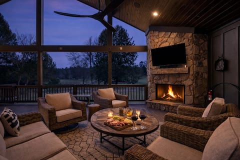 River Mornings & Firepit Nights on the Toccoa