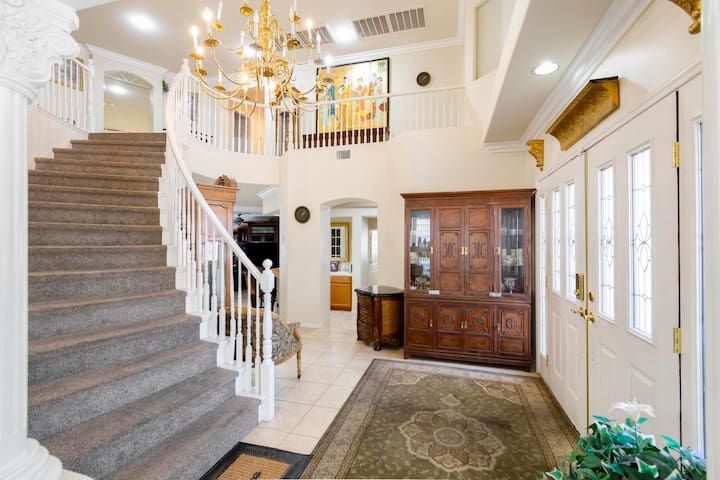 Villa that has it All