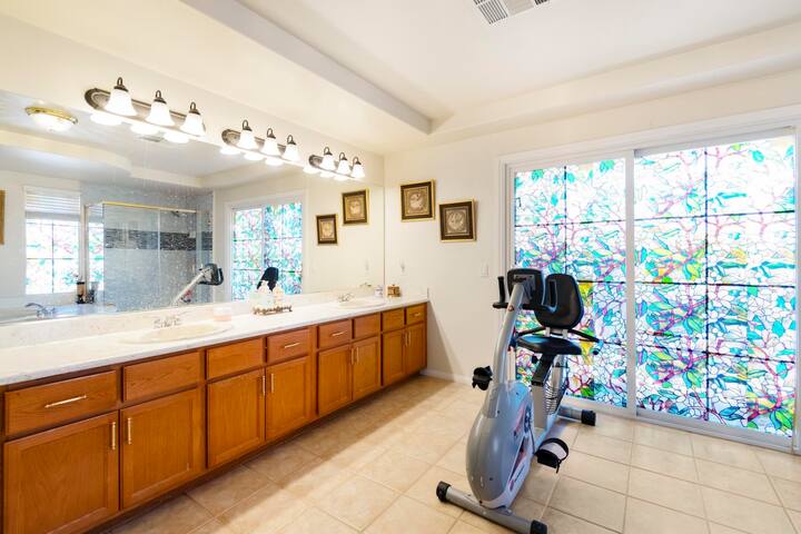 Villa that has it All gallery image 5