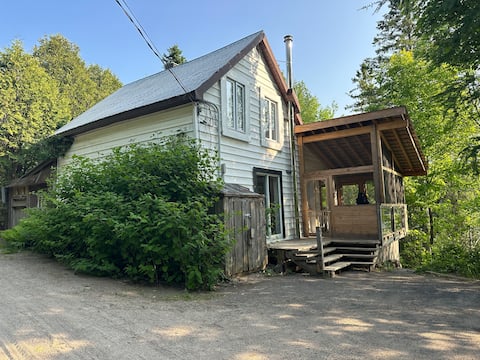 Chalet Ô Lac, Waterfront, 6 people, Hot tub