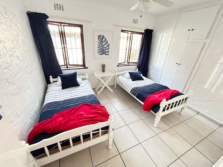 Dormitorio 4, 2 camas individuales. 
