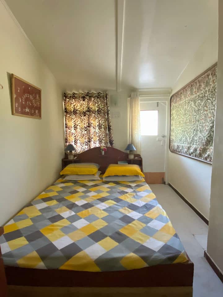 غرفة النوم 2