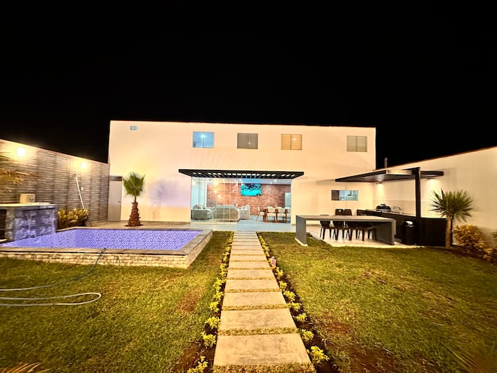 Ica Pool House Con Piscina, Kamado, Zona Bbq - Ica