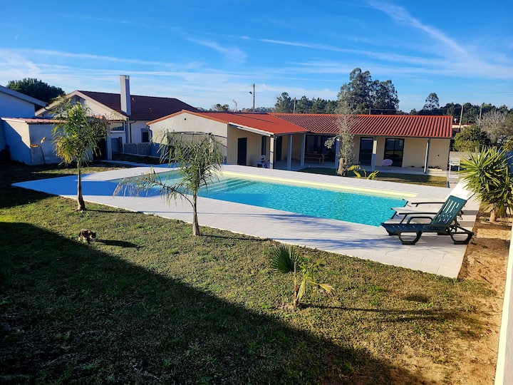 New villa with private pool near the sea