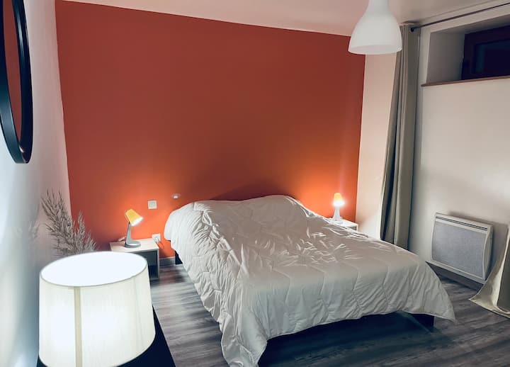 საძინებელი 4