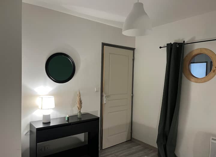 საძინებელი 2