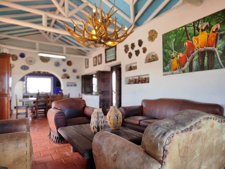 Piscina/ Jacuzzi, Parrilla Fogata, Super Vista - Rionegro