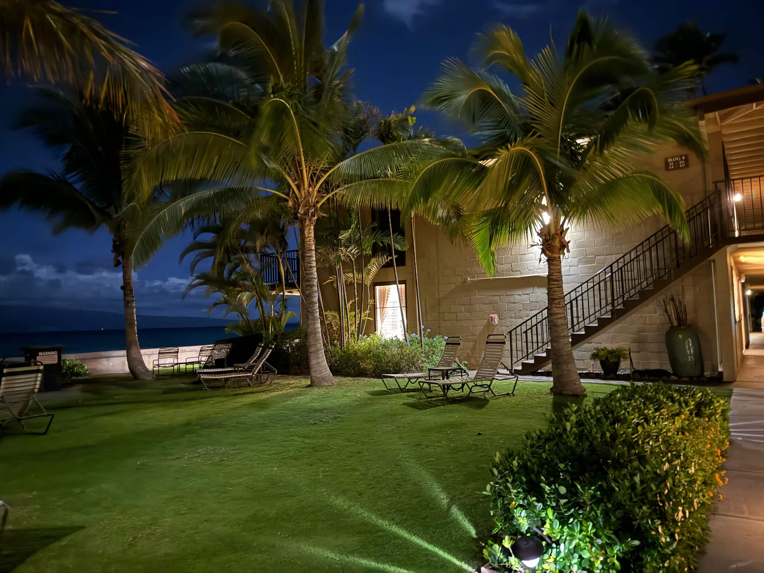 Condo in Lahaina · ★4.87 · 2 bedrooms · 3 beds · 1 bath - Image 43
