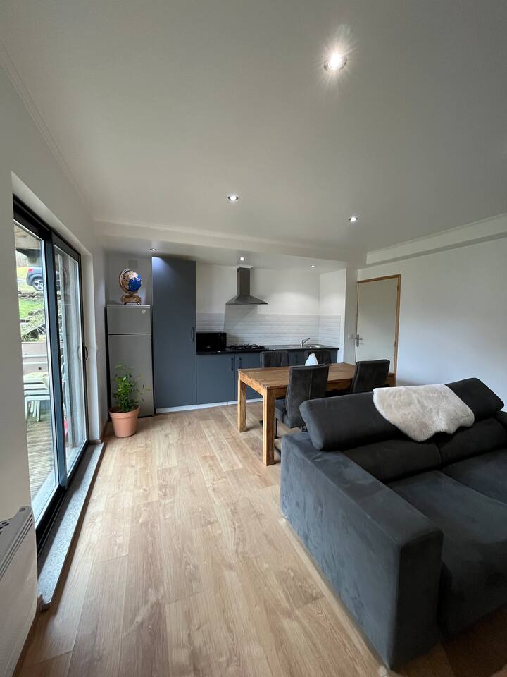 Appartement Moderne Et Spacieux - Monts Jura