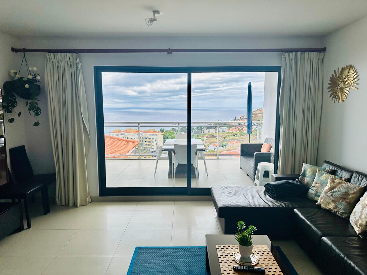 Anúncio popular: PARADise SUN relaxing amazing wide blue ocean view em Caniço