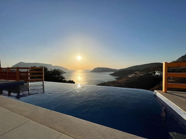 Horizon Hideaway Villa