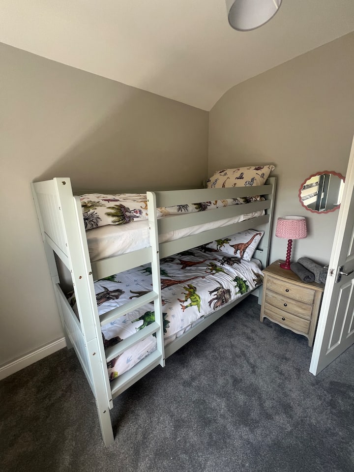 საძინებელი 3