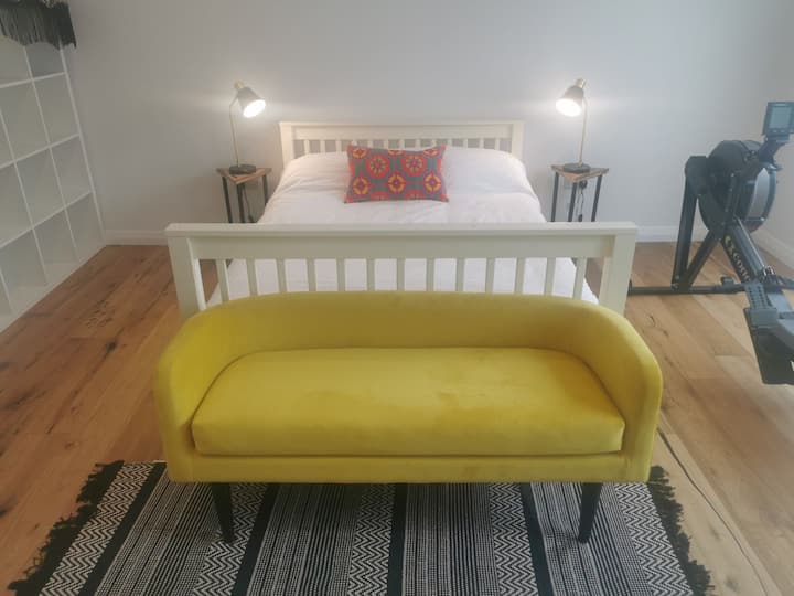 Beautiful King Room Near Galway City (€99 Pn) - Loughrea