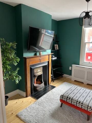 Cosy 2 Bedroom House gallery image 3