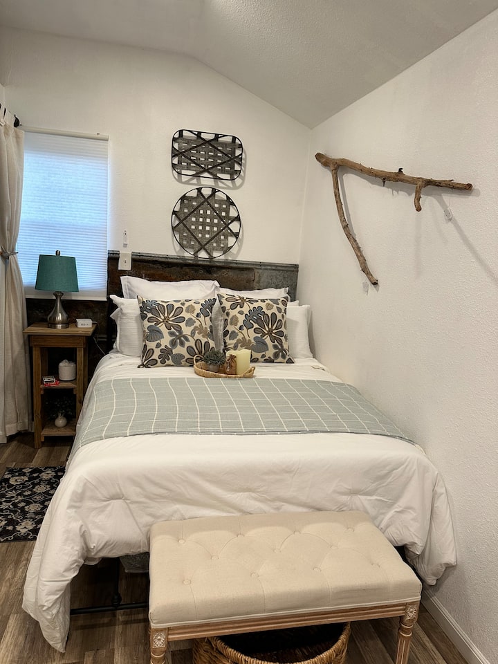 Bedroom area