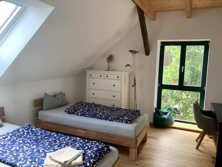 Schlafzimmer 3