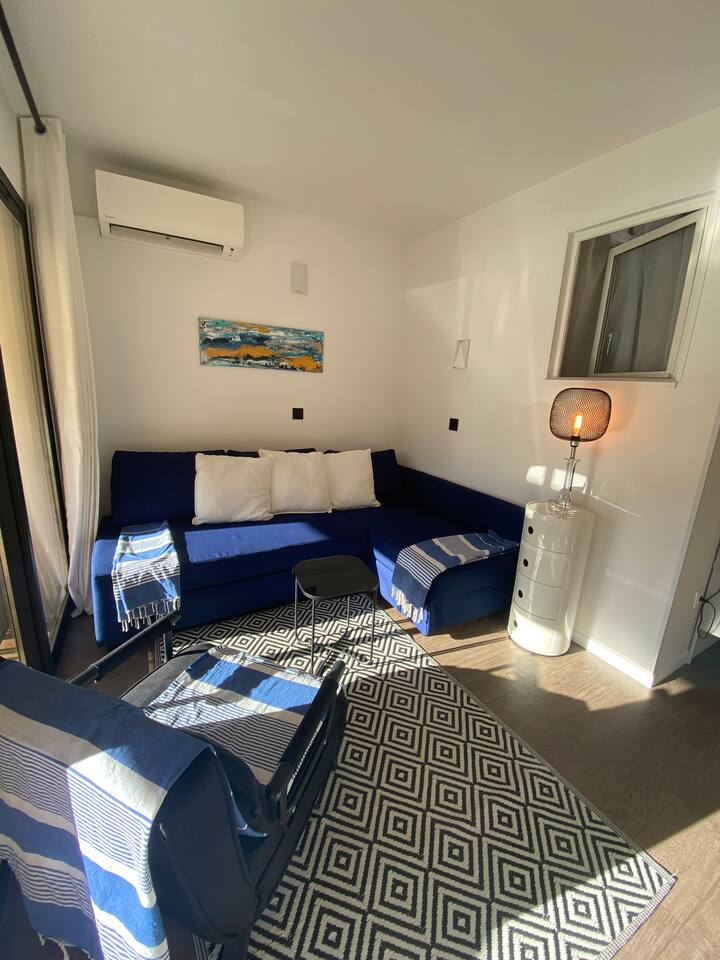 Var Location T2 Climatisé Terrasse 
Piscine Plage - Sanary-sur-Mer