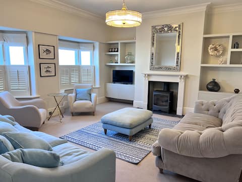 Top Airbnb: Fab house in centre of Bembridge in Bembridge