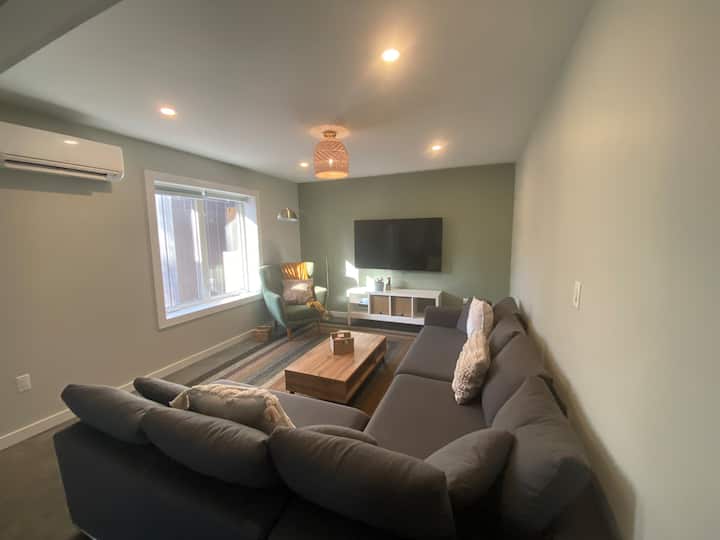 Retreat On White Rock - Kentville