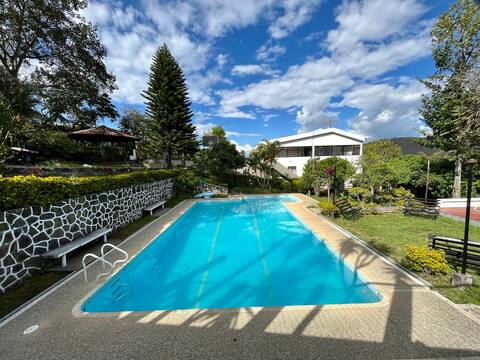 Private paradise: pool, peace and nature
