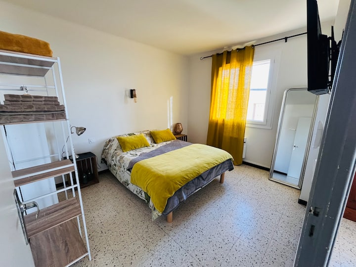 غرفة النوم 1