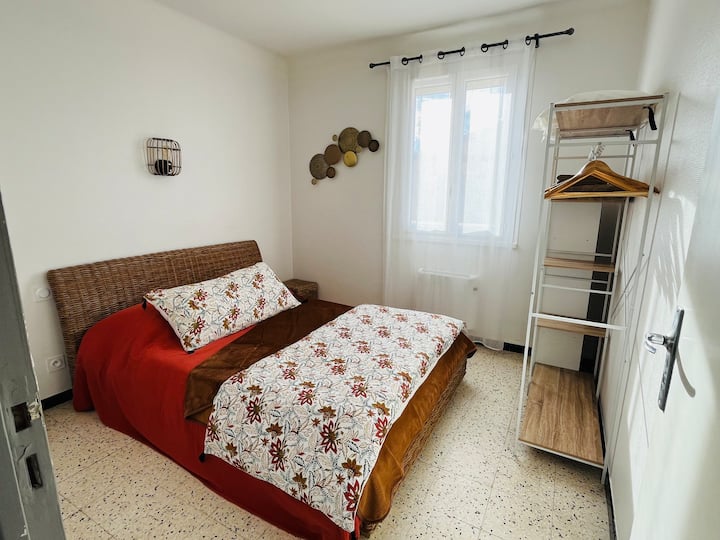 غرفة النوم 2