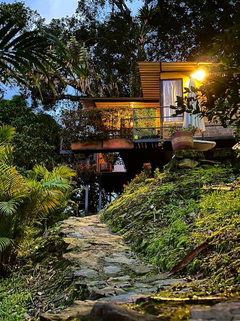 Top Airbnb: Bellavista Cabin in La Vega