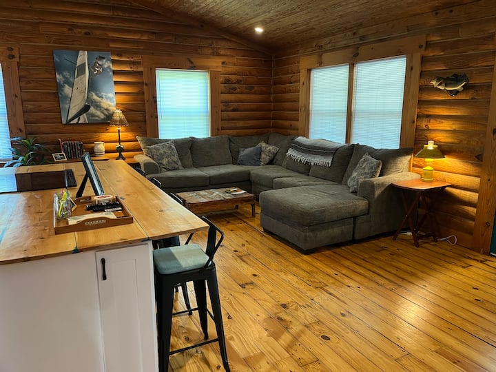 Greenfield Cozy Cabin - Ev Charging - Wilmington