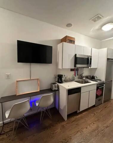 Cozy Apartment in The Heart of LES gallery image 4