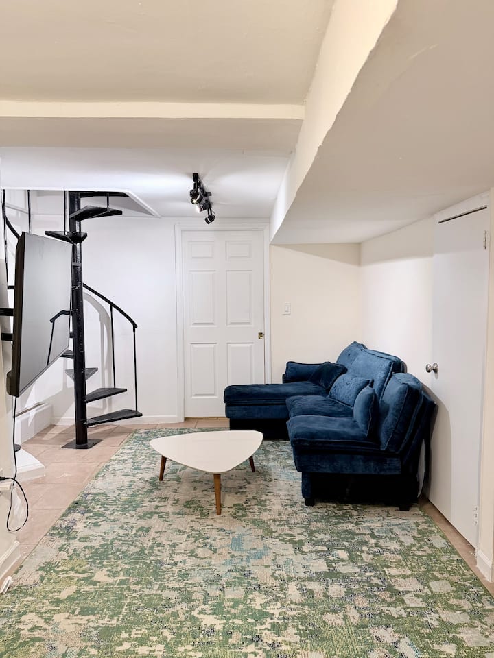 2 Bed 2 Bath Duplex In Upper East Side - New York