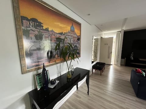 Imóvel de sucesso: Luxury apartment, spacious with barbecue area em Pato Branco