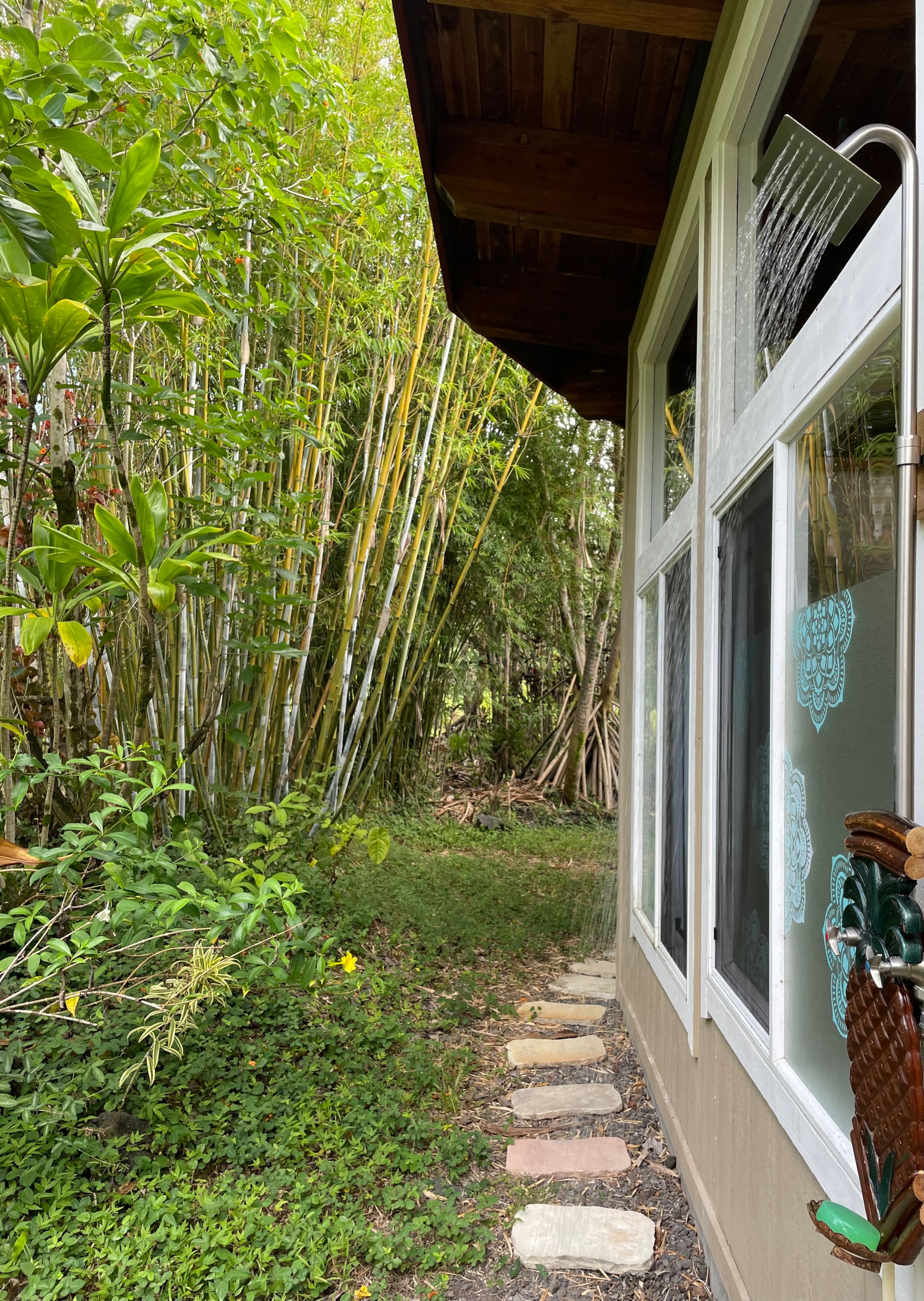 Coastal Jungle Timber Framed Cottage ~ 6 - Photo 17