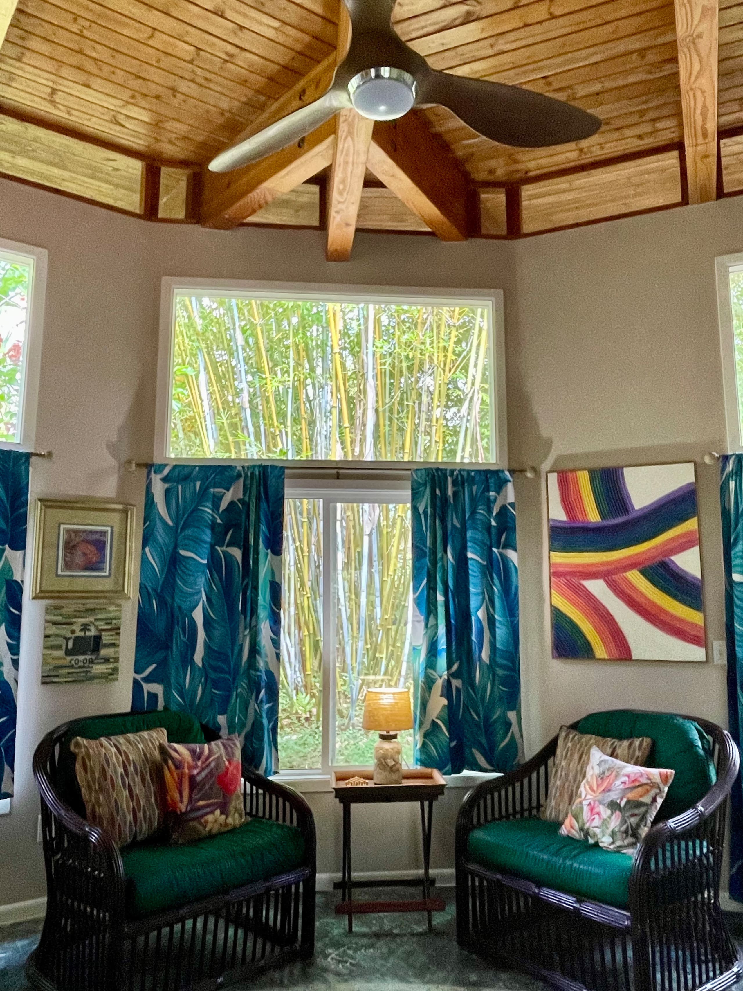 Coastal Jungle Timber Framed Cottage ~ 6 - Photo 2
