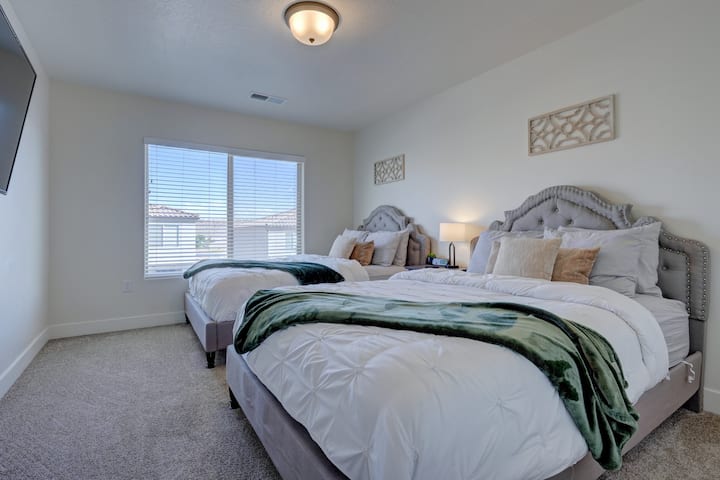 غرفة النوم 2