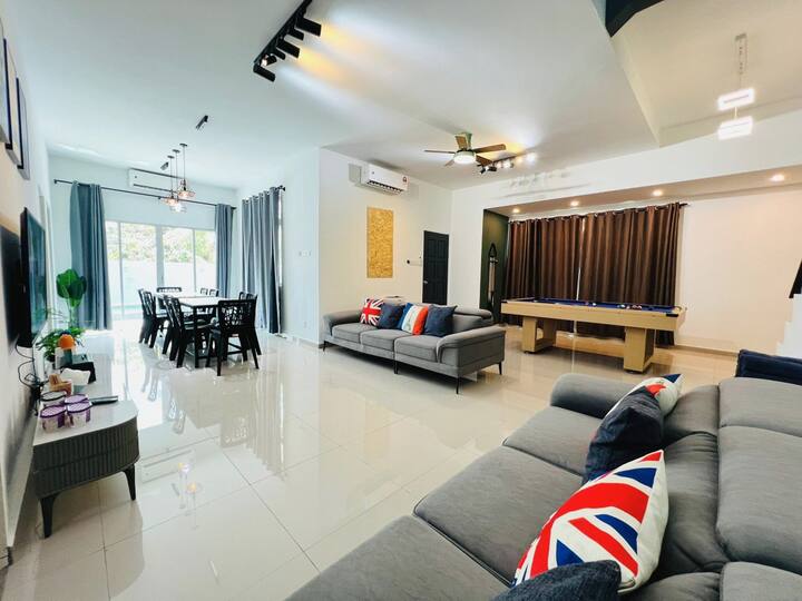 [28pax][lavish Villa]贰拾[6room]swimming Pool][bbq] - Port Dickson