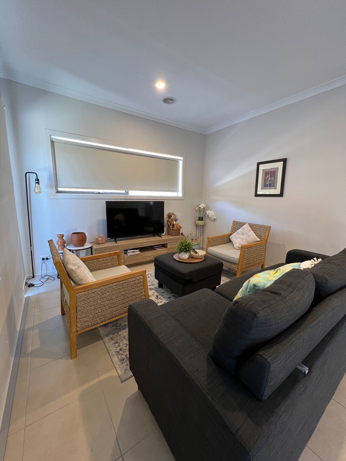 Top performing Airbnb: 10%off Weekly Lovely house 5BR15P Melbourne CBD in Point Cook