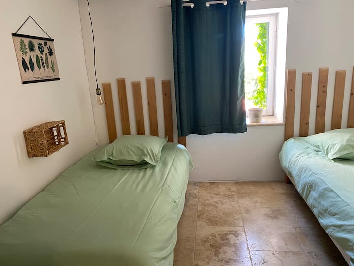 Spavaća soba 1