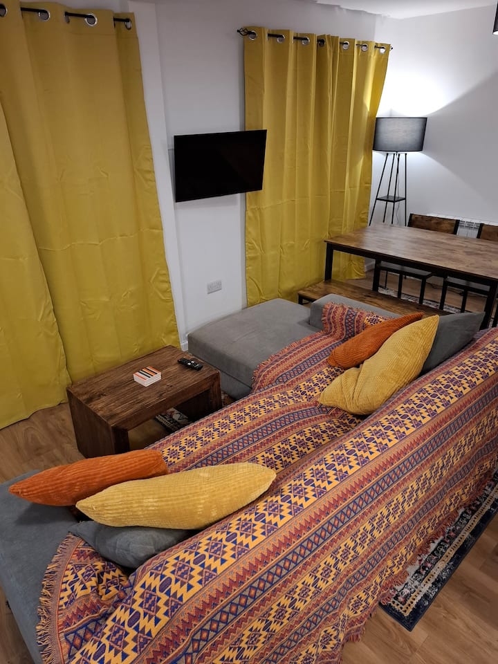 Sea View Flat-central Newquay, 3-min Walk To Beach - Fistral Beach