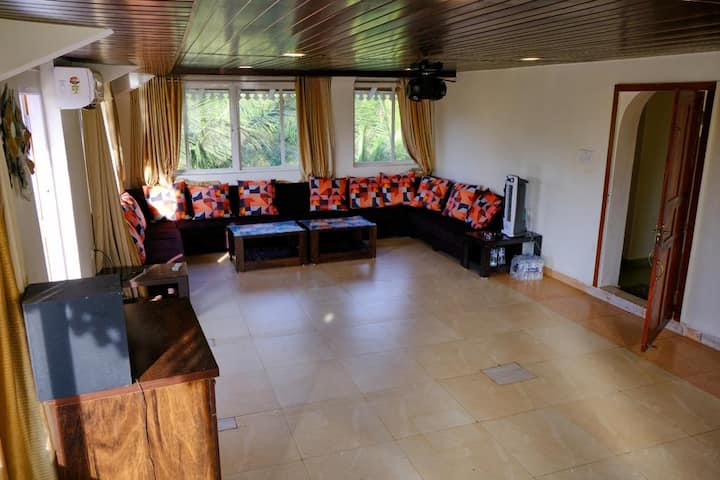 Living room 1 image 4