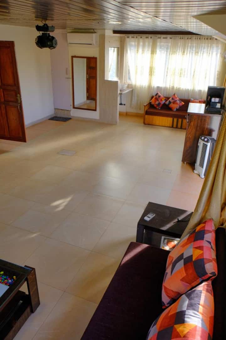 Living room 1 image 7