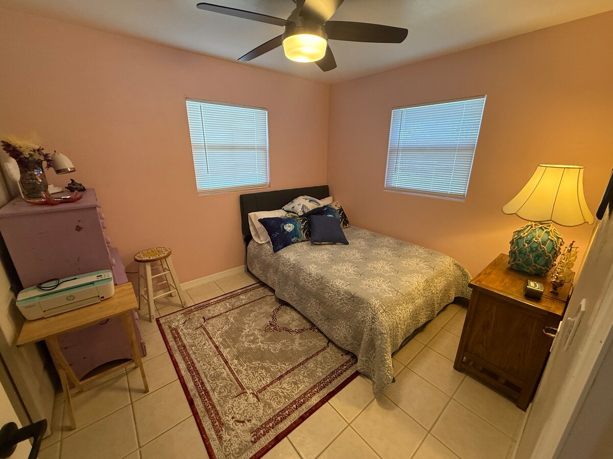 غرفة النوم 2