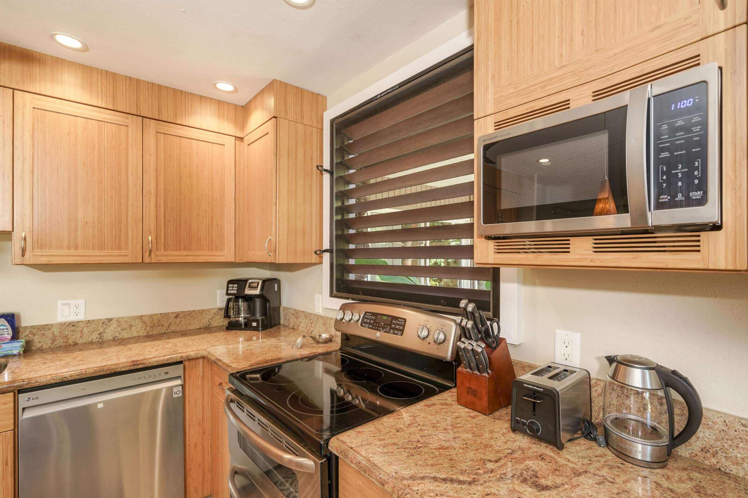 Condo in Kihei · ★5.0 · 2 bedrooms · 4 beds · 2 baths - Image 20