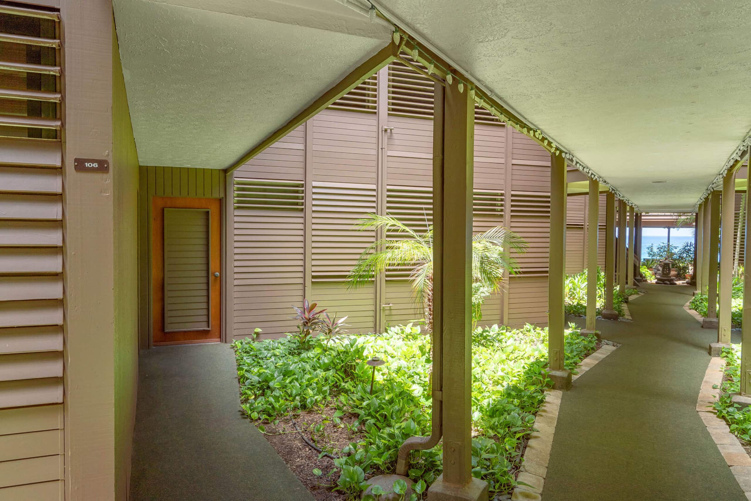 Condo in Kihei · ★5.0 · 2 bedrooms · 4 beds · 2 baths - Image 35