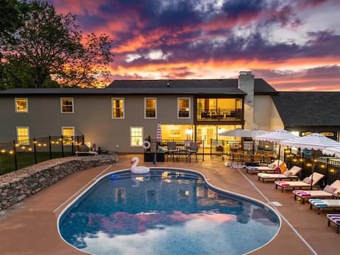 3.7 Acre Estate w/ Heated Pool, 5 Kings-2 Game Rms